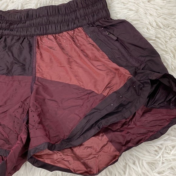 Lululemon Patch Game Short *4" Redwood / Black Cherry / So Merlot - Picture 2 of 5